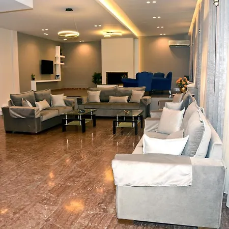 Marily Hotel 2*